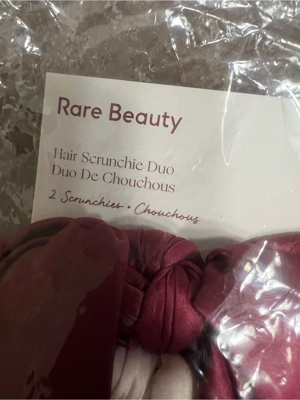 Rare Beauty Satin Scrunchie Duo in burgundy& Pale champagne limited edition NEW - Picture 4 of 4